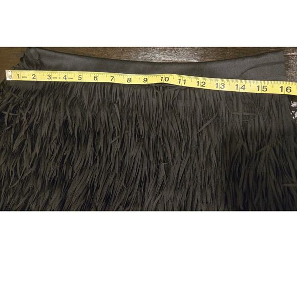 Express Fringe Black Mini Skirt Size 4 - Picture 6 of 7